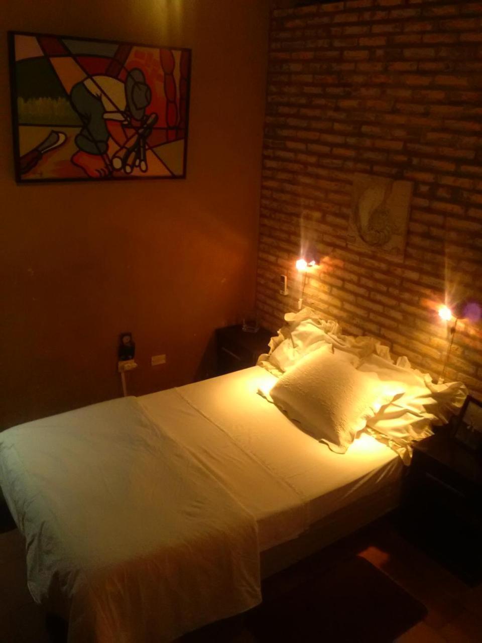 Black Cat Hostel Асунсион Екстериор снимка